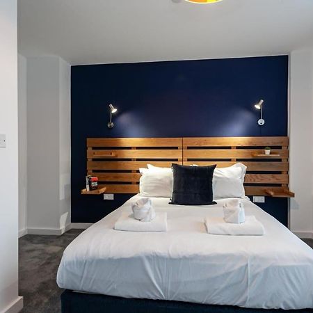 Superb 2 Bed Flat 5Min To Old Trafford Stadium Manchester Ngoại thất bức ảnh